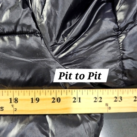 🆕Guess Men's Hooded Puffer Coat Size Small NWOT Retails $250 - Picture 9 of 12